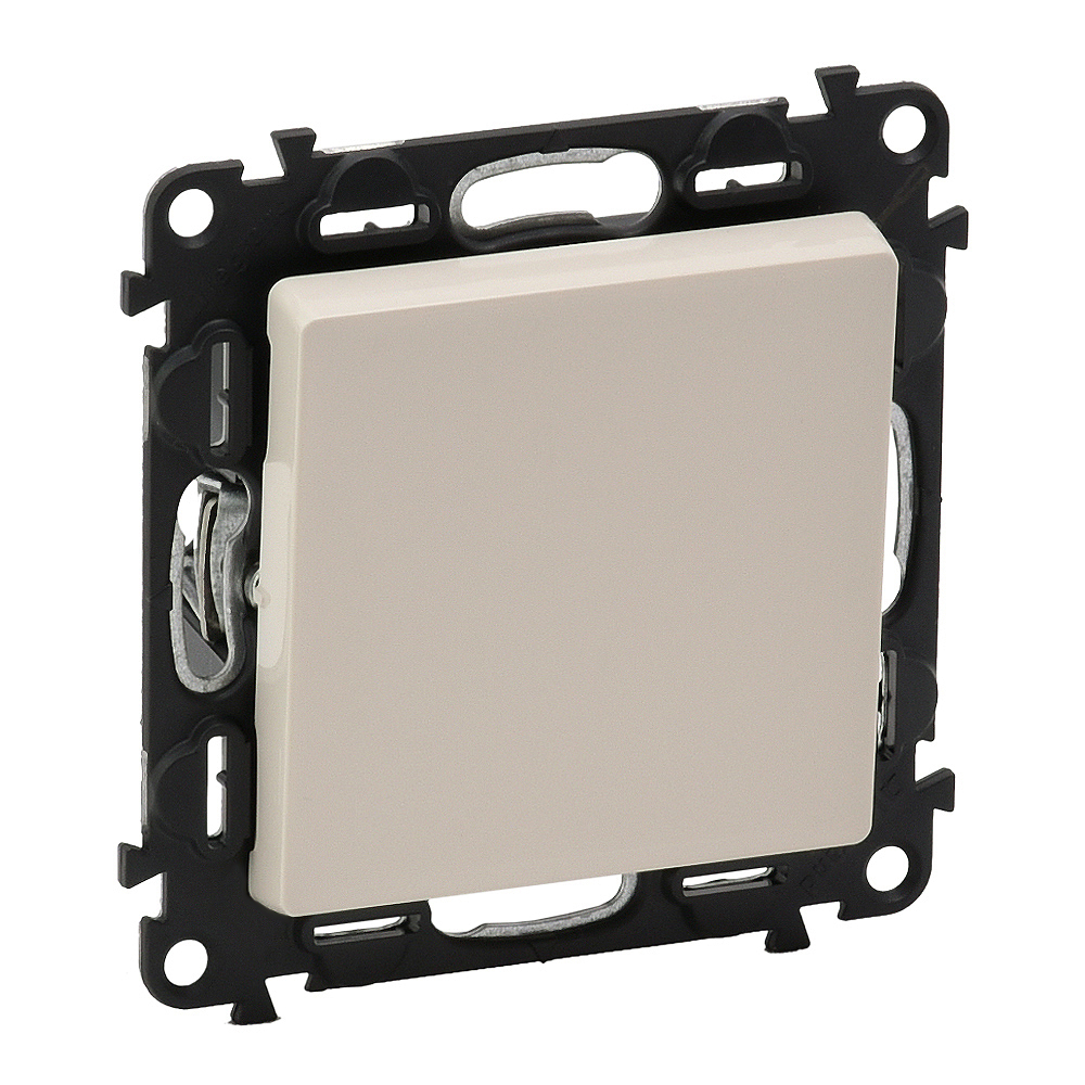 LEGRAND 752207, Cross Switch Valena Life, 10 AX, 250 V, with Plate, Ivory