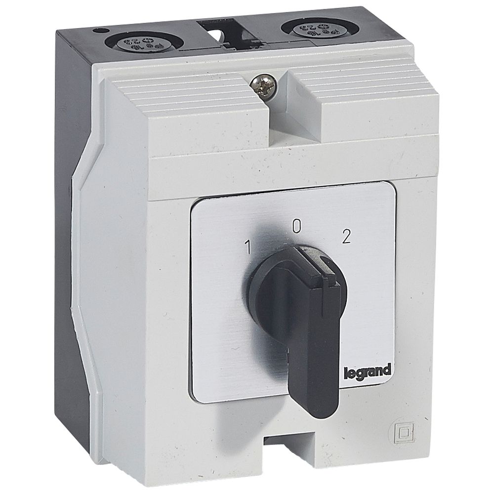 LEGRAND 027727, Cam Switch, Reverse Function with "OFF", PR 12, 3P, 16 A, 6 Contacts, Housing 96X120 mm