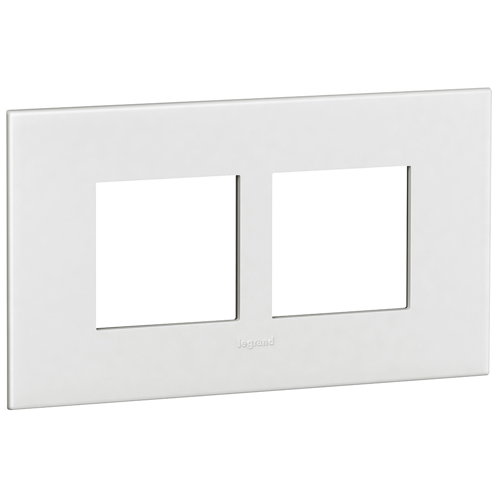 Legrand 575080, Ramă Arteor, Standard Britanic, 4 Module, Alb