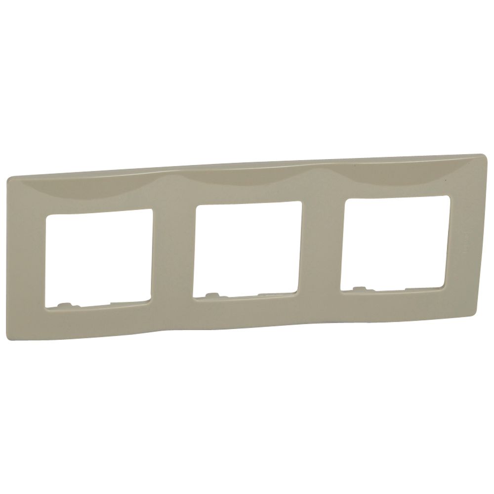 LEGRAND 665033, Niloé Frame, 3 Modules, Clay