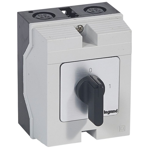 [PTG264.02035] Legrand 027717, Comutator Cu Came, Functie "ON/OFF", Pr 17, 3P, 20 A, 3 Contacte, Carcasa 96X120 mm