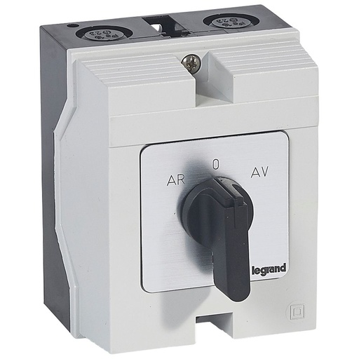 [PTG264.02073] Legrand 027775, Comutator Cu Came, Motor Trifazat, Pr 17, Actionare Inainte/inapoi, 1 Turatie