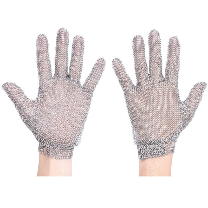 Grey Chainmail Gloves, Chainmail