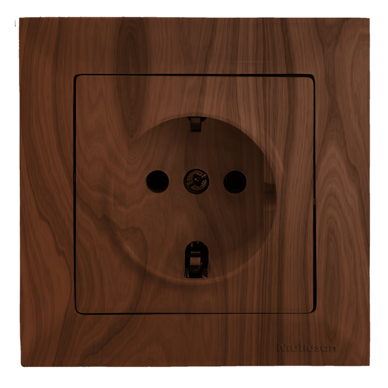 CANDELA Walnut – Single Earthed Socket, Child Protection, MUTLUSAN