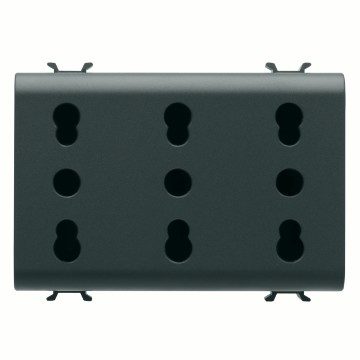 GEWISS GW12209, Priză triplă standard italiană 250V c.a., 3x2P+E 16A cu amperaj dublu, P11,P17, 3 module, Negru satinat, Chorusmart