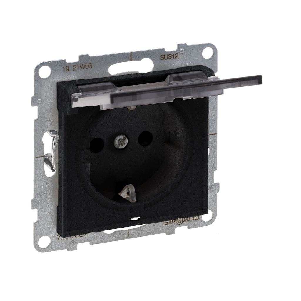 LEGRAND 721427, 2P+E Socket, with Cover, IP21, Ng