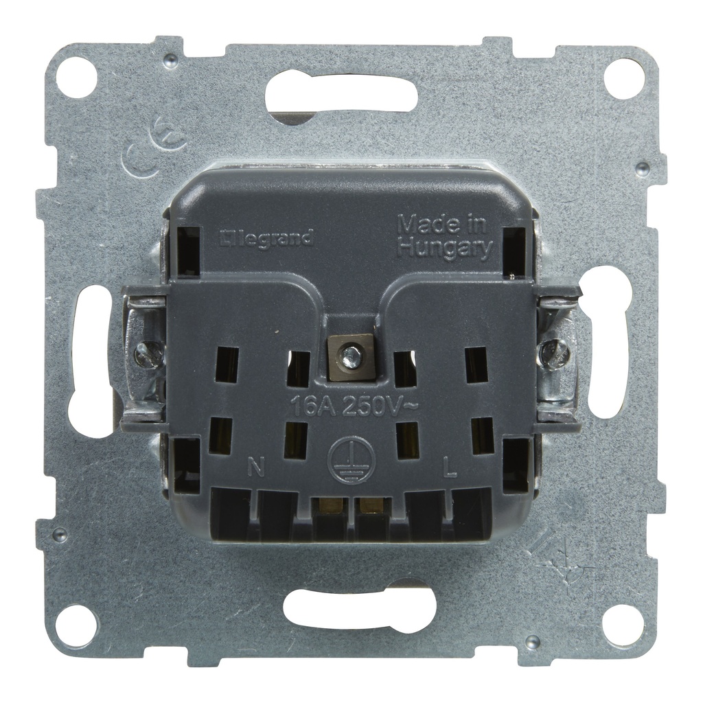 LEGRAND 721385, 2P+E Socket, French Standard, Without Child Protection, Alu