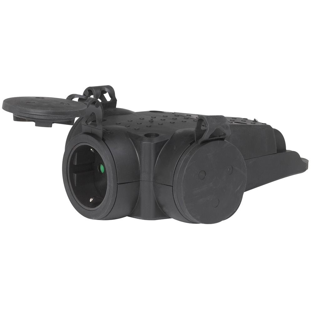 Legrand 051366, Multipriza 3X2P+T IP44, IK08 16A Cauciuc Negru Cu Capace