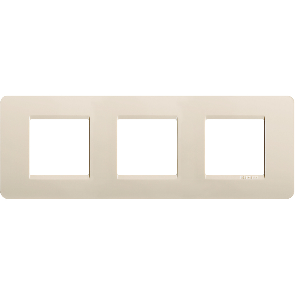 BTicino AM4802/3AV, Matix, Ramă Orizontală 2+2+2 Module, Ivoire