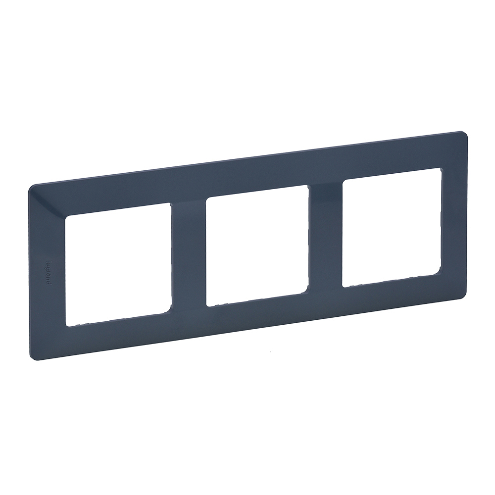 LEGRAND 754093, Valena Life Frame, 3 Modules, Adria