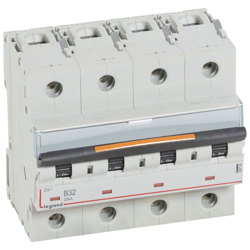 LEGRAND 409745, DX³ MCB, 4P, 32 A, 25 kA, Curve B, 400 V, 6 Modules