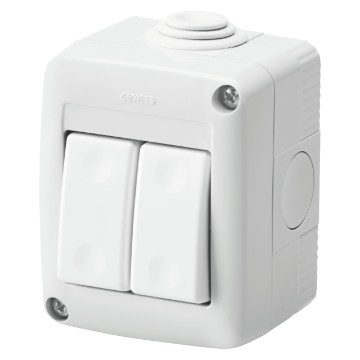 [PTG018.00199] GEWISS GW27804, Carcasă protejată completată cu dispozitive de sistem, Cu comutator bidirecțional + comutator bidirecțional 1P 16AX, IP40, Gri RAL 7035