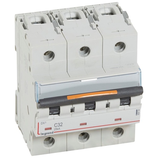 [PTG163.01715] LEGRAND 409784, DX³ MCB, 3P, 32 A, 25 kA, Curve C, 400 V
